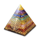 Orgonite Pyramide Fleur de Vie 7 Chakras