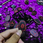 rune sorcière rouge et noire